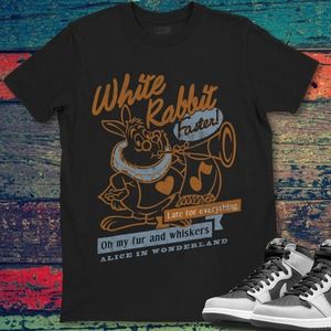 Disney Alice In Wonderland White Rabbit Outlined Text Poster T-Shirt Unisex